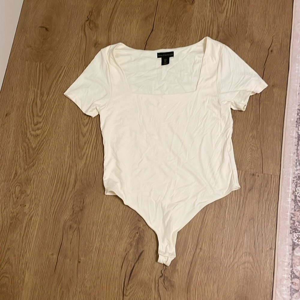 Square neck bodysuit